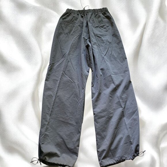 ZARA ( SM ) Gray/Taupe Cargo Parachute Baggy Drawstring Pants - Picture 4 of 6